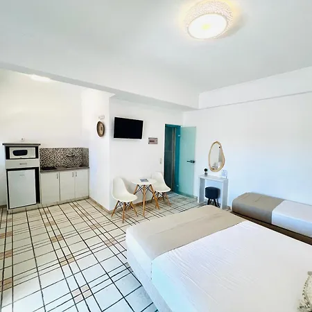 Arapiou Aparthotel Perivolos (Santorini)